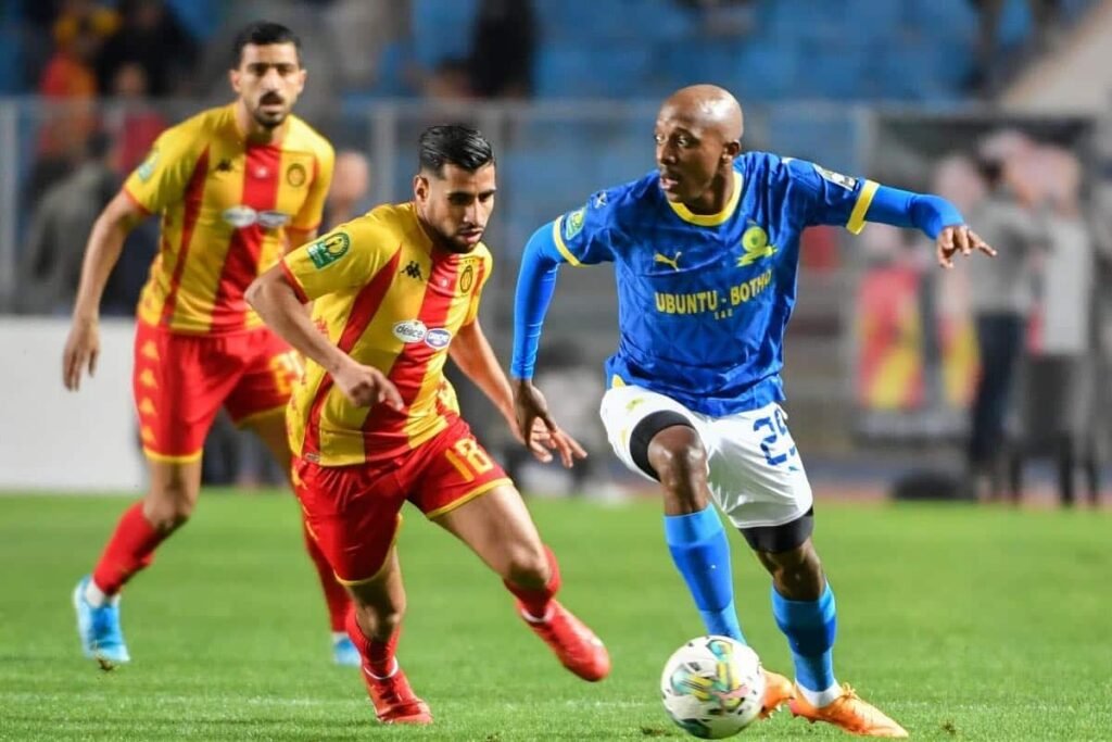 L’Espérance de Tunis tenu en échec par Mamelodi Sundowns à la pause L'Espérance de Tunis tenu en échec par Mamelodi Sundowns à la pause