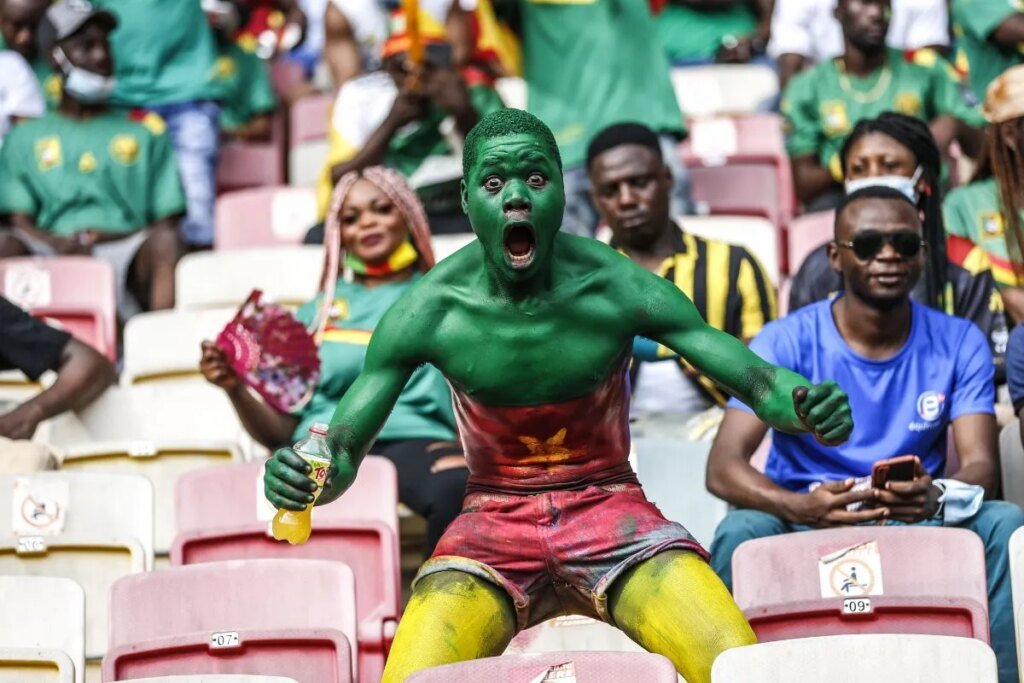 l’Algérie étrillée par le Cameroun, le Sénégal écarte la Tunisie