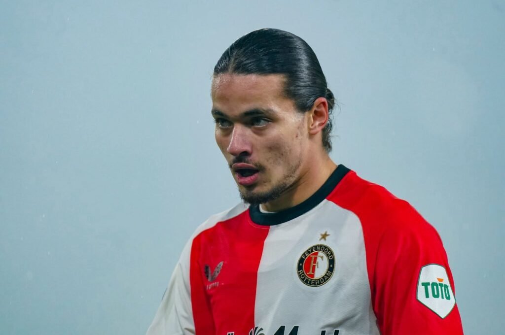 Anis Hadj Moussa : un Cap-Verdien pour remplacer l'Algérien à Feyenoord - Africa Top Sports