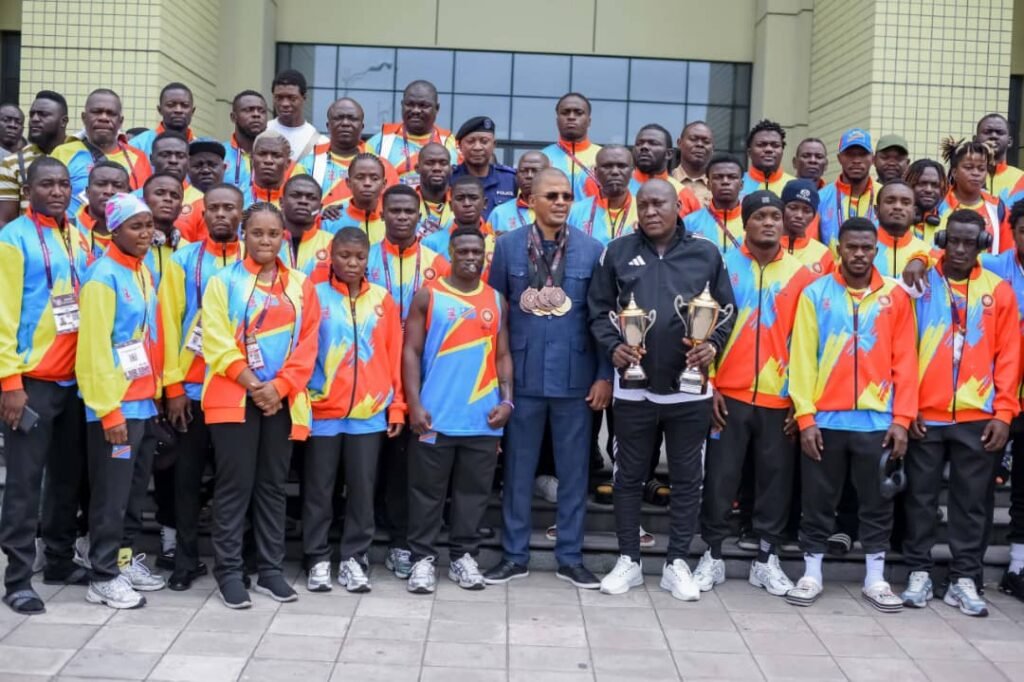 Luttes:Ayant glané 16 médailles aux championnats d’Afrique Egypte 2026,les Léopards objet d’un accueil délirant à leur retour ce jeudi 07 mai.