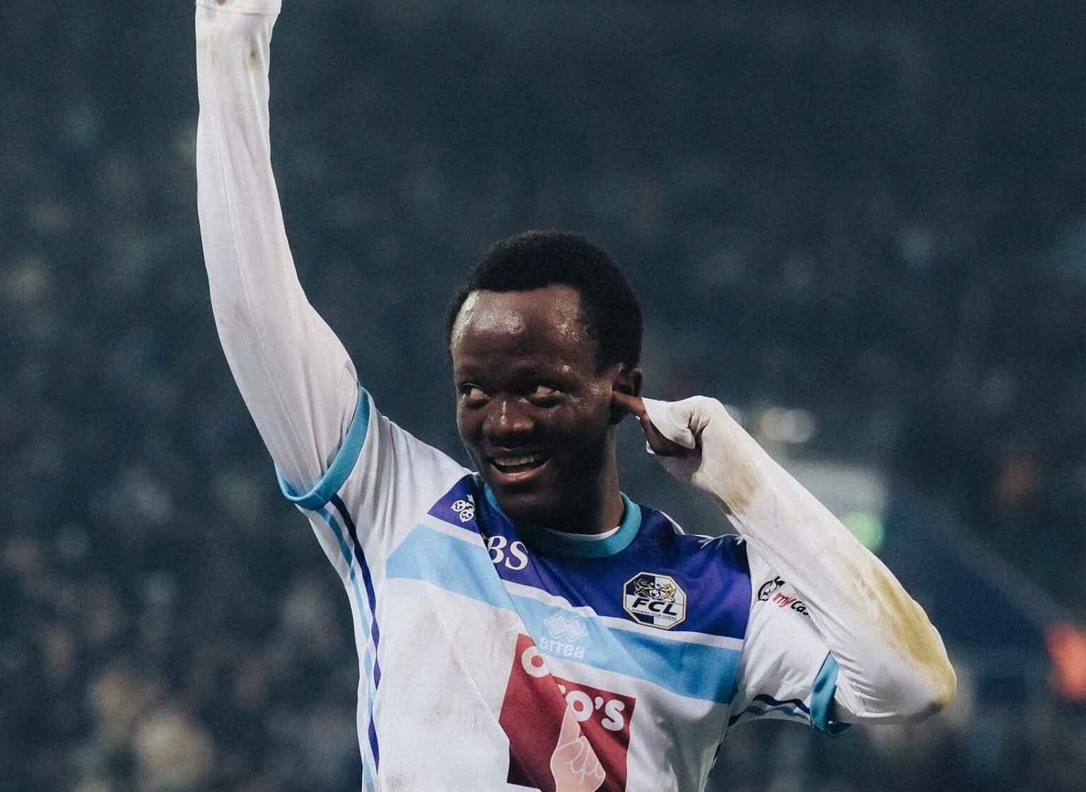 Mercato : le FC Lucerne lève l’option d’achat pour Oscar Kabwit - Africa Top Sports