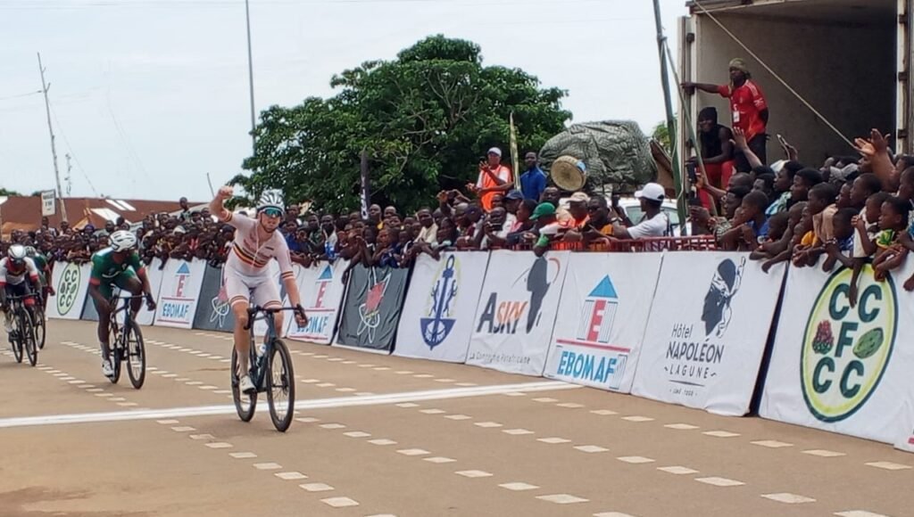 Tour du Togo 2026 : le Belge Timmy De Boes remporte la 3e étape - Africa Top Sports