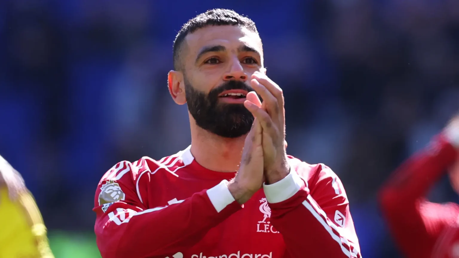 Premier League : Fernandes surclasse Semenyo et succède à Salah comme meilleur joueur de la saison - Africa Top Sports