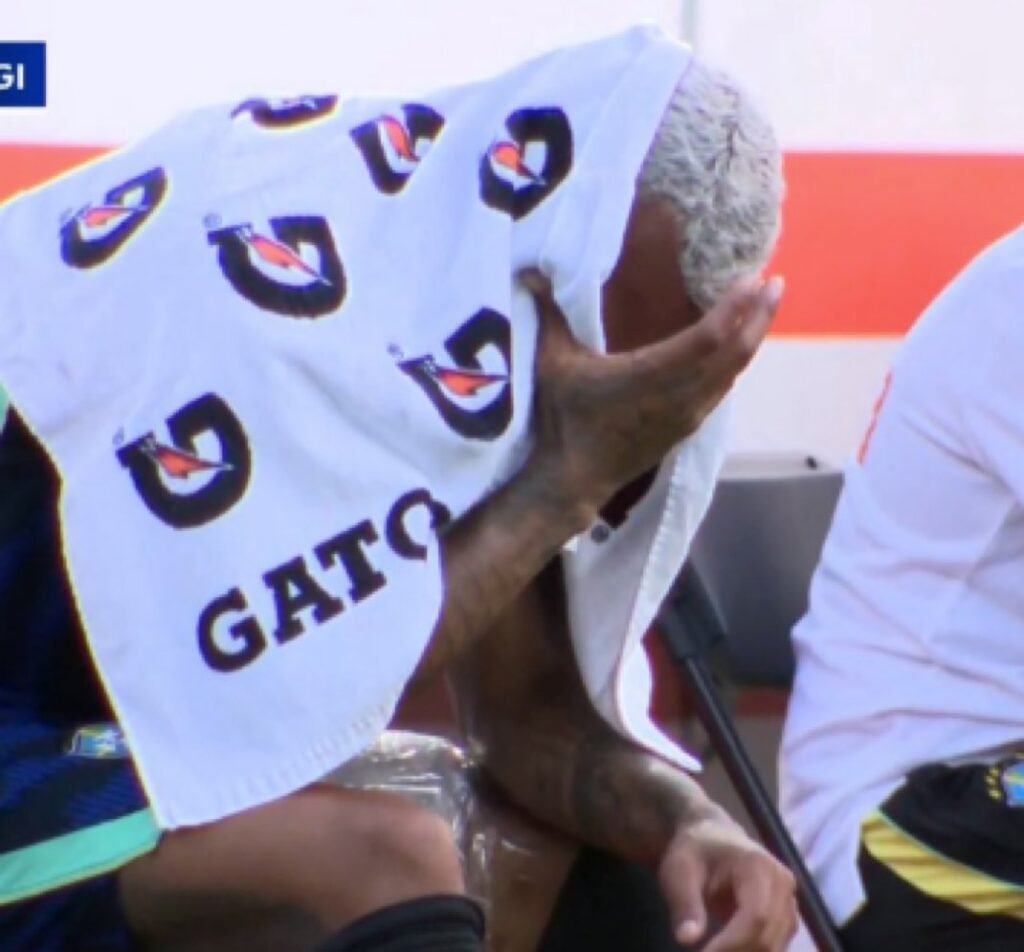 Coupe du monde 2026 : le Brésil subit un coup dur contre l'Égypte, un défenseur en larmes - Africa Top Sports