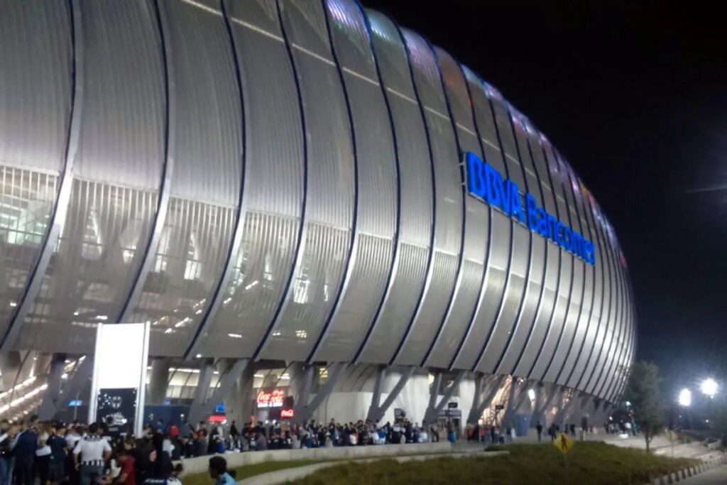 tout savoir sur l'Estadio BBVA de Monterrey, l'étonnant stade des matchs contre la Suède et le Japon à la Coupe du monde 2026