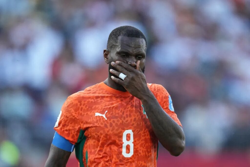 "changez de discours les gars", une vieille gloire camerounaise pique les Eléphants en pleine Coupe du monde