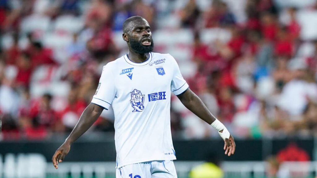 Crystal Palace : Pierre Sage pense à Lassine Sinayoko pour son nouveau projet