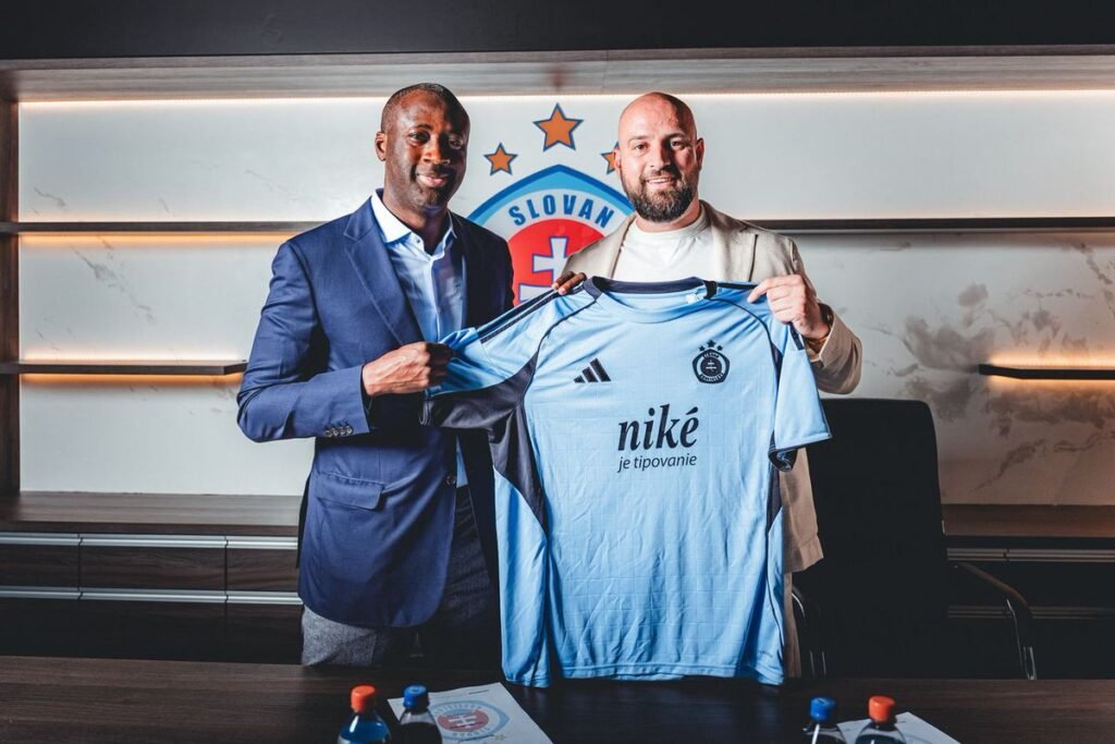 Yaya Touré décroche son premier poste d’entraîneur principal (officiel) Yaya Touré décroche son premier poste d’entraîneur principal (officiel)